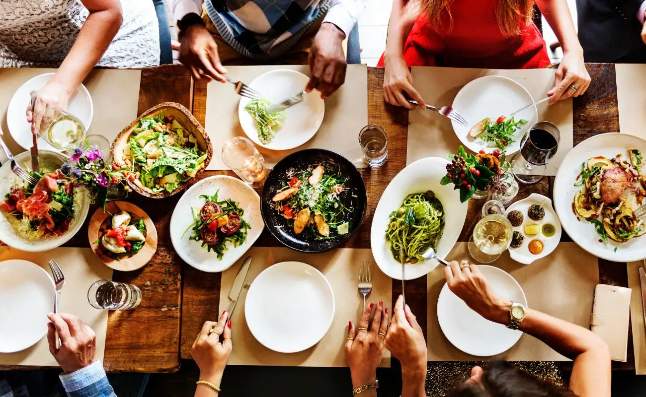 Ristorante con cucina mediterranea a Roma Tor Marancia: guida pratica tra pizza, pesce e quartiere