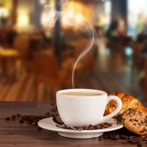 Colazione con caffè artigianale veneziano e brioche a Venezia: guida pratica a Boresso