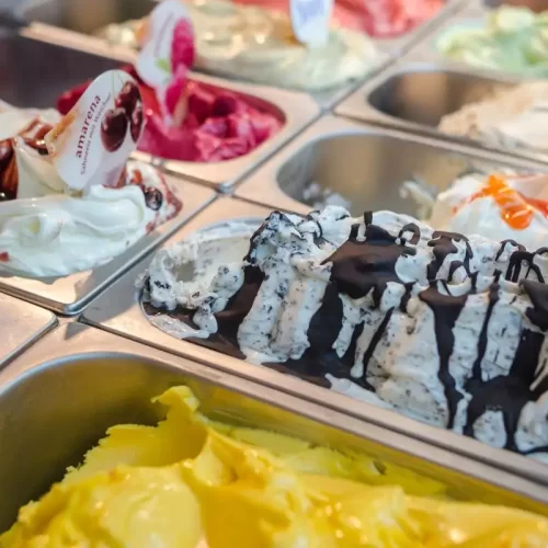 Gelaterie artigianali vicino al Colosseo a Roma: guida rapida per una sosta consapevole