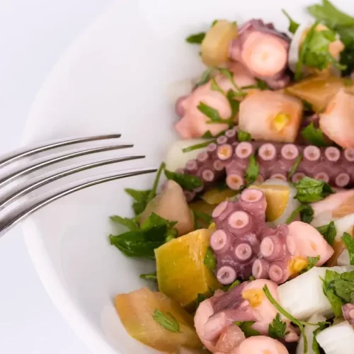 Ristorante con piatti siciliani a Civitavecchia: guida pratica per scegliere e mangiare bene da La Lisca