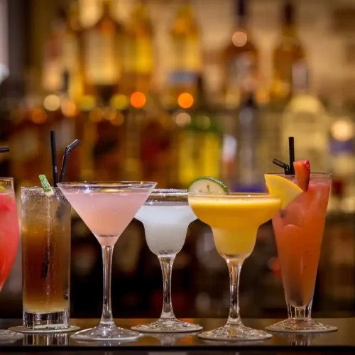 Aperitivo con tagliere a Menfi: guida pratica da Le Petit Paris