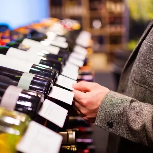 Degustazioni di vino a Pozzolengo: guida pratica per scegliere, prenotare e vivere l’esperienza