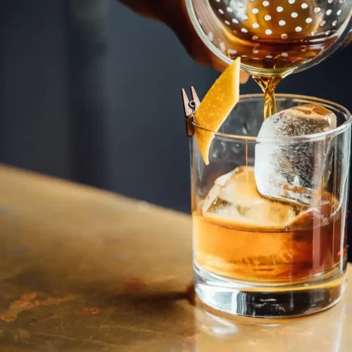 Cocktail a Milano Porta Venezia: guida ragionata all’esperienza lounge da Akane