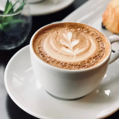 Colazione con dolci tipici a Roma Monti: guida pratica per la tua mattina